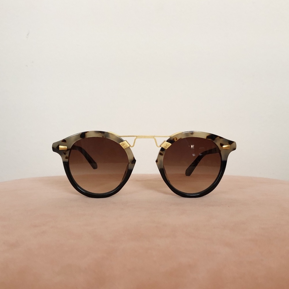 Krewe St. Louis II, Oyster to Black Sunglasses